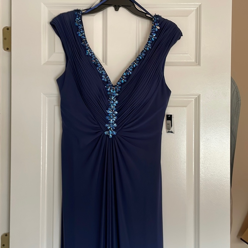 Formal gown, lovely and quite comfortable. Generous cut.